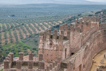 Tours du château de Baños de la Encina. Province de Jaén