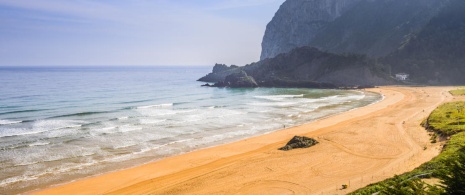 A praia de Laga, País Basco.