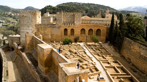Alcazaba, Generalife