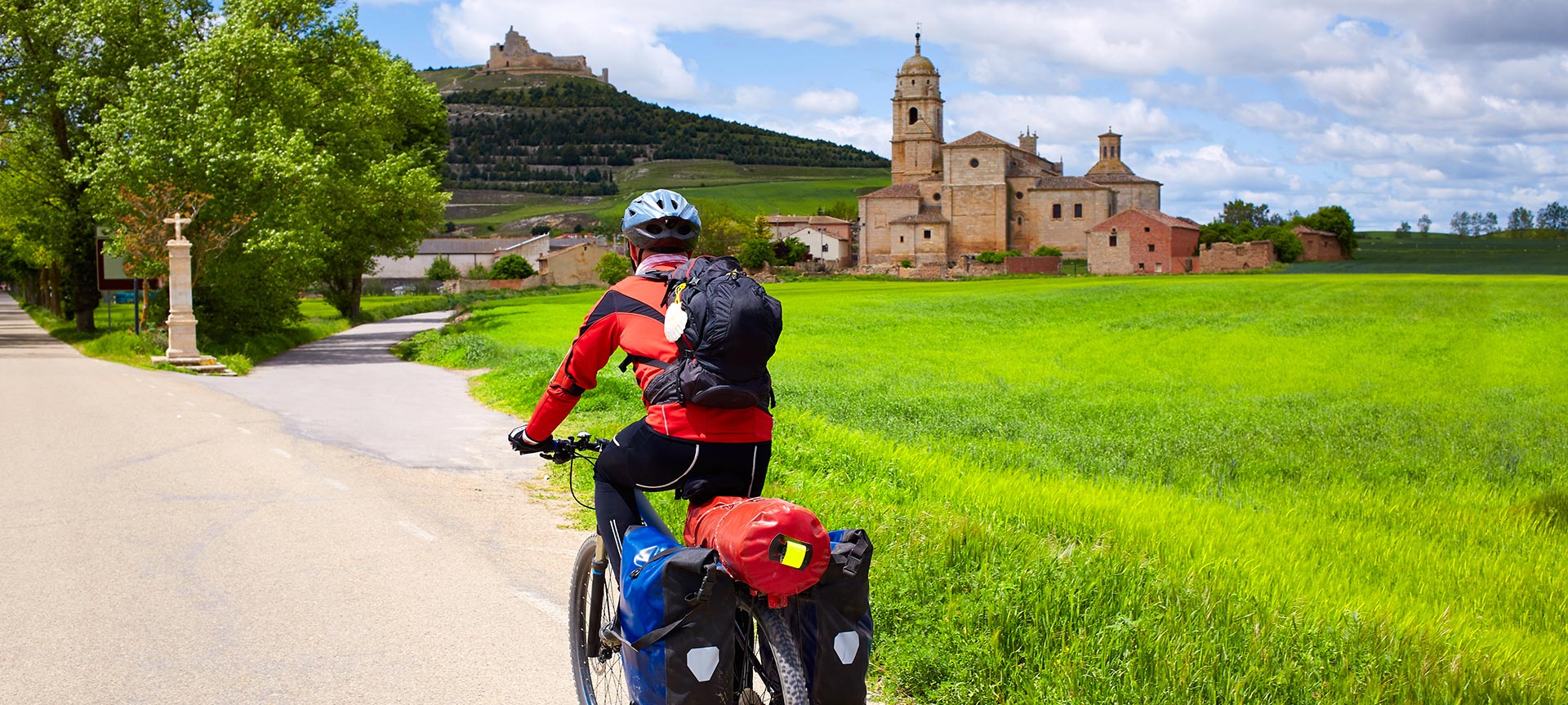 colisión occidental papelería El Camino de Santiago en bicicleta | spain.info