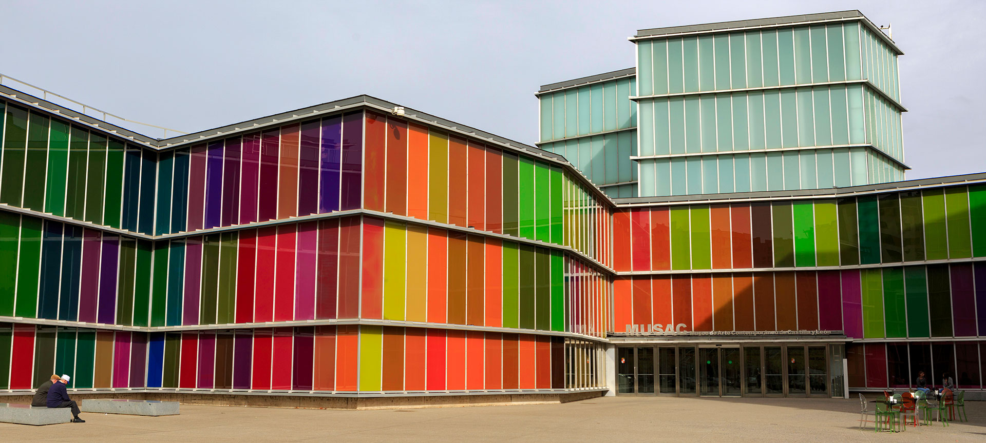 7. MUSAC: un viaje al arte contemporáneo