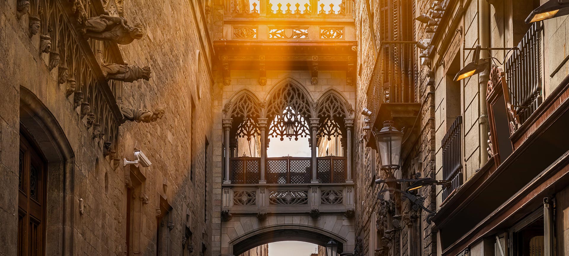 Discover Barcelona: Gothic quarter. A walk in Barcelona | spain.info