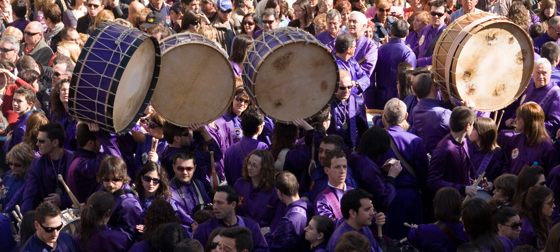El uso del tambor en Semana Santa - Tambores Calanda
