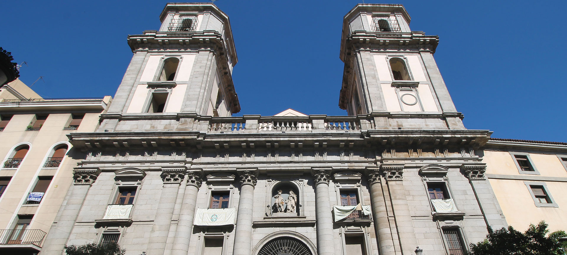 San Isidro Royal Collegiate, Madrid in Madrid San Isidro Royal Collegiate, Madrid in Madrid