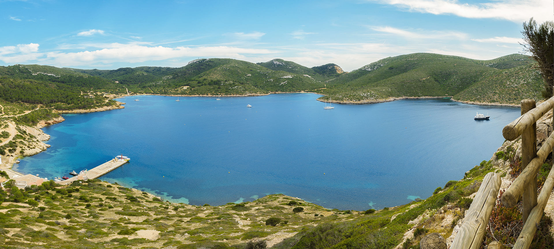 https://www.spain.info/.content/imagenes/cabeceras-grandes/parques-nacionales/pn-cabrera-s190306277.jpg