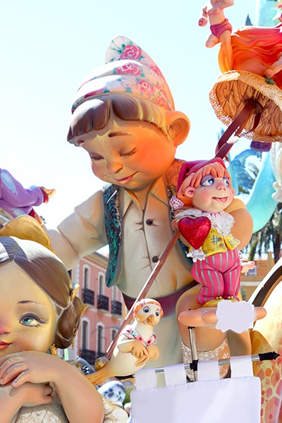 En el mes de las Fallas: un recorrido por las tradiciones más valencianas