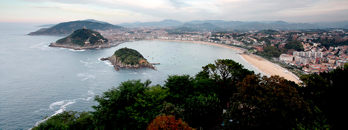 Bay of La Concha from Monte Igueldo, Donostia-San Sebastián. Basque Country