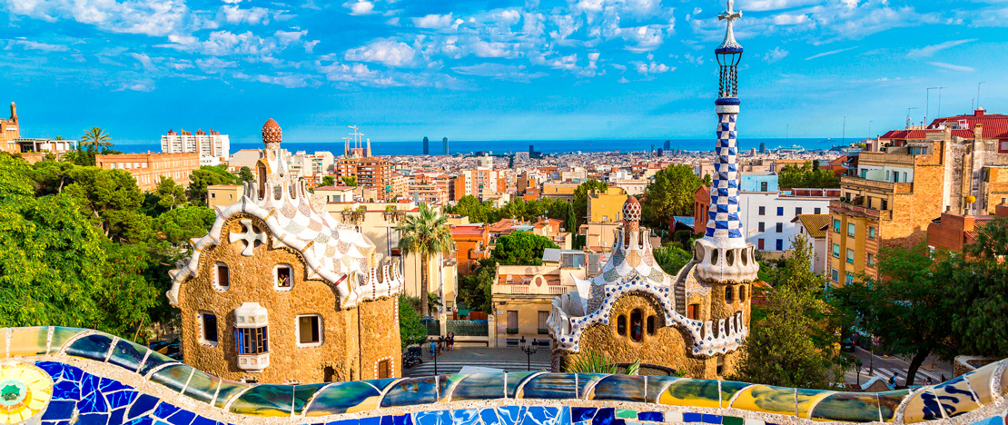 Gaudí's Park Güell in Barcelona, Catalonia Gaudí's Park Güell in Barcelona, Catalonia