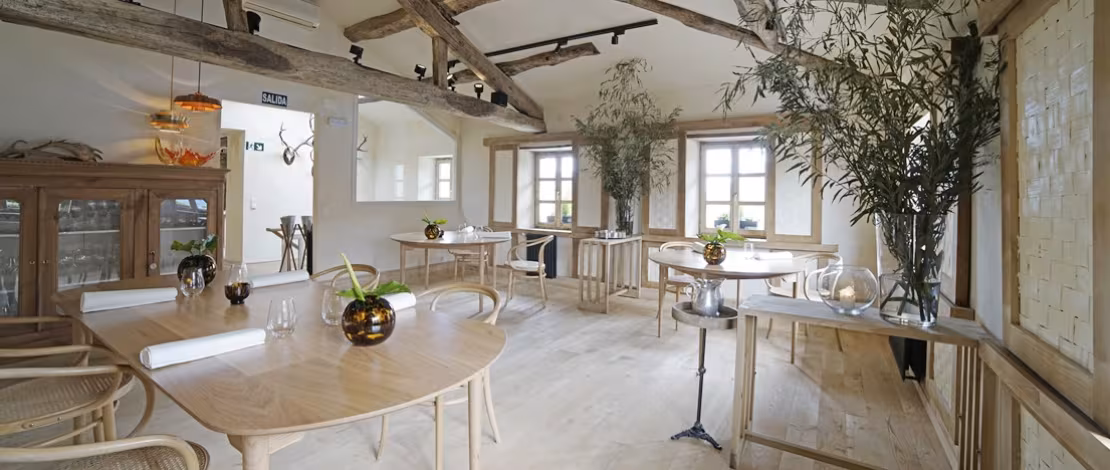 Casa Marcial © في أريونداس، أستورياس Casa Marcial داخل مطعم  Casa Marcial © في أريونداس، أستورياس Casa Marcial داخل مطعم