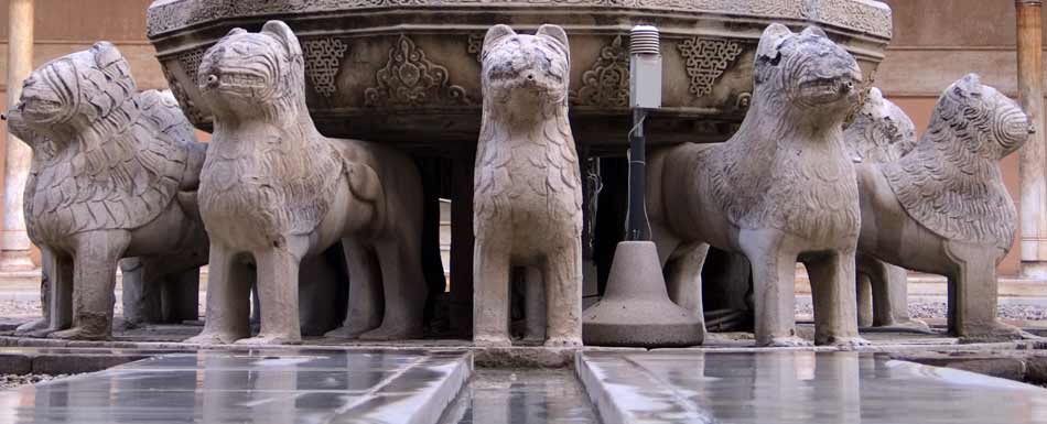 باحة الأسود في قصر الحمراء، غرناطة باحة الأسود في قصر الحمراء، غرناطة