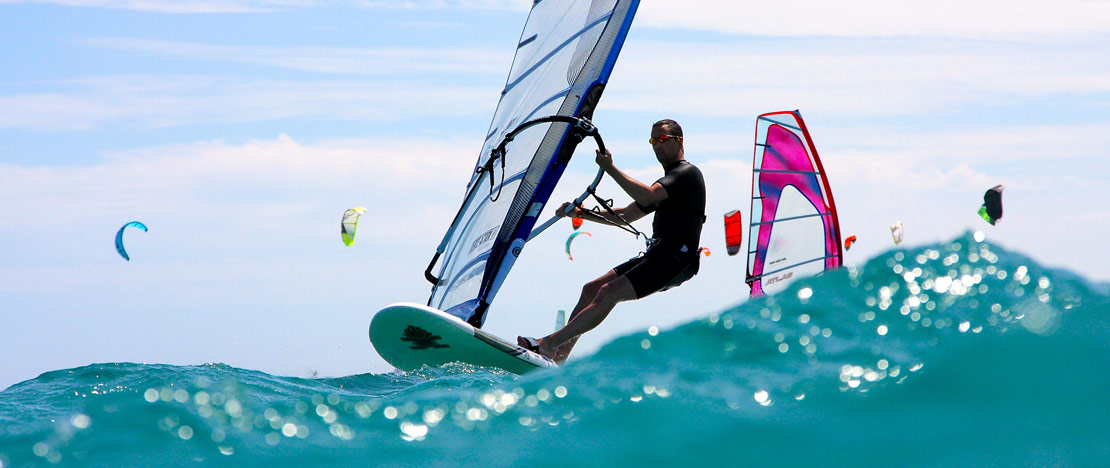 Windsurfing Windsurfing