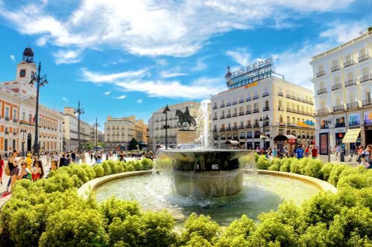 بويرتا ديل سول في مدريد