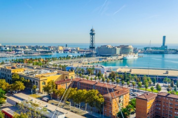 ميناء برشلونة
