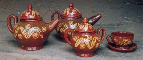 قطع خزفية مصنوعة في سالامانكا