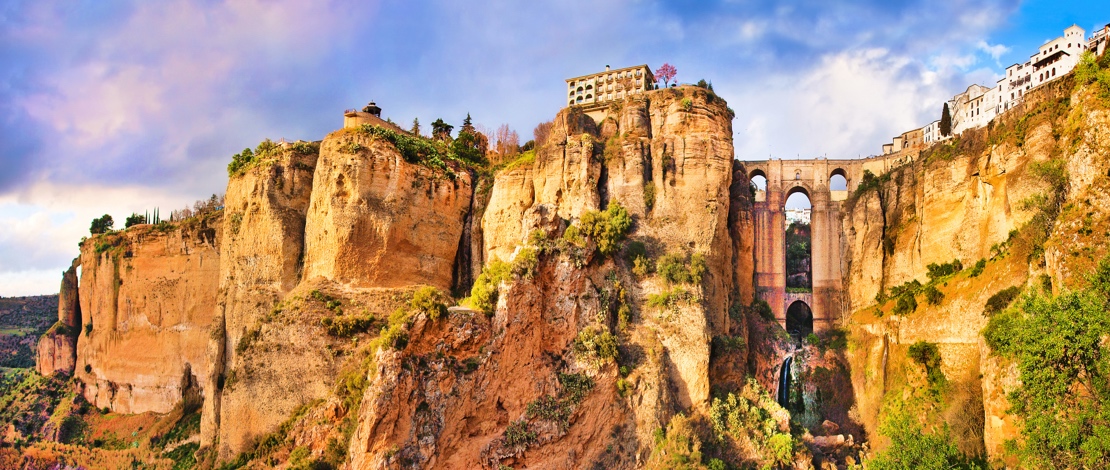 ’Puente Nuevo’ in Ronda, in the province of Malaga ’Puente Nuevo’ in Ronda, in the province of Malaga