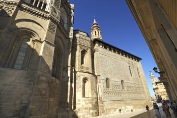 كاتدرائية سلفادور (لا سيو)