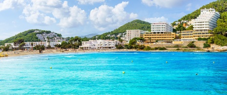Cala Llonga, Ibiza