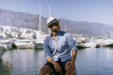 Tourist in the marina of Puerto Banús, Málaga