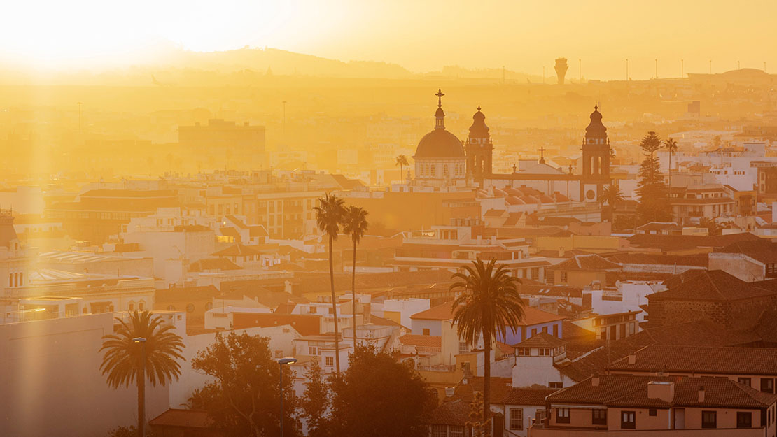سان كريستوبال دي لا لاغونا في تينيريفي، جزر الكناري سان كريستوبال دي لا لاغونا في تينيريفي، جزر الكناري