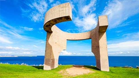 Skulptur Elogio del Horizonte, Gijón