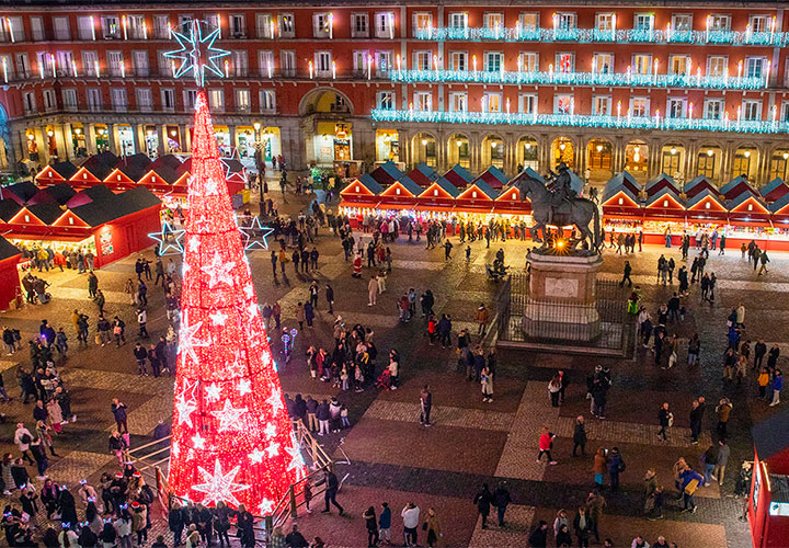 Weihnachten auf der Plaza Mayor in Madrid