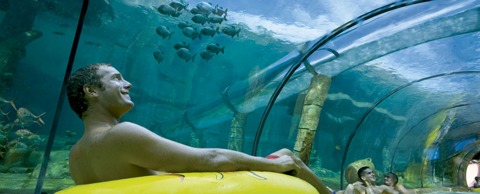 Mai Thai River Tube in Siam Park.