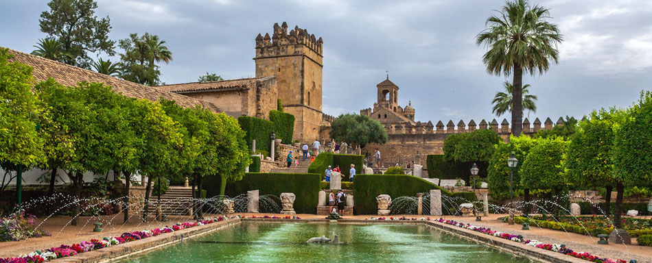 Jardins de l'Alcázar des rois chrétiens de Cordoue © Grupo de Ciudades Patrimonio Jardins de l'Alcázar des rois chrétiens de Cordoue © Grupo de Ciudades Patrimonio