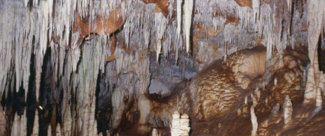 Águila Caves. Arenas de San Pedro, Ávila