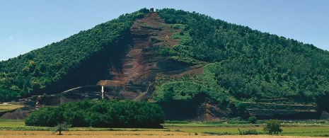 Croscat Volcano