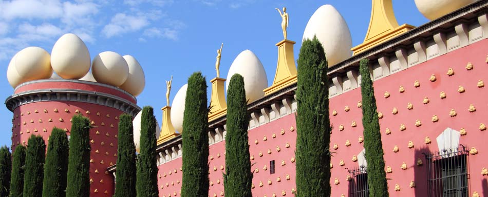 Teatro-Museu Dalí de Figueres Teatro-Museu Dalí de Figueres