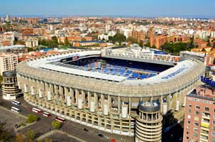 Veduta aerea dello stadio Santiago Bernabéu di Madrid.