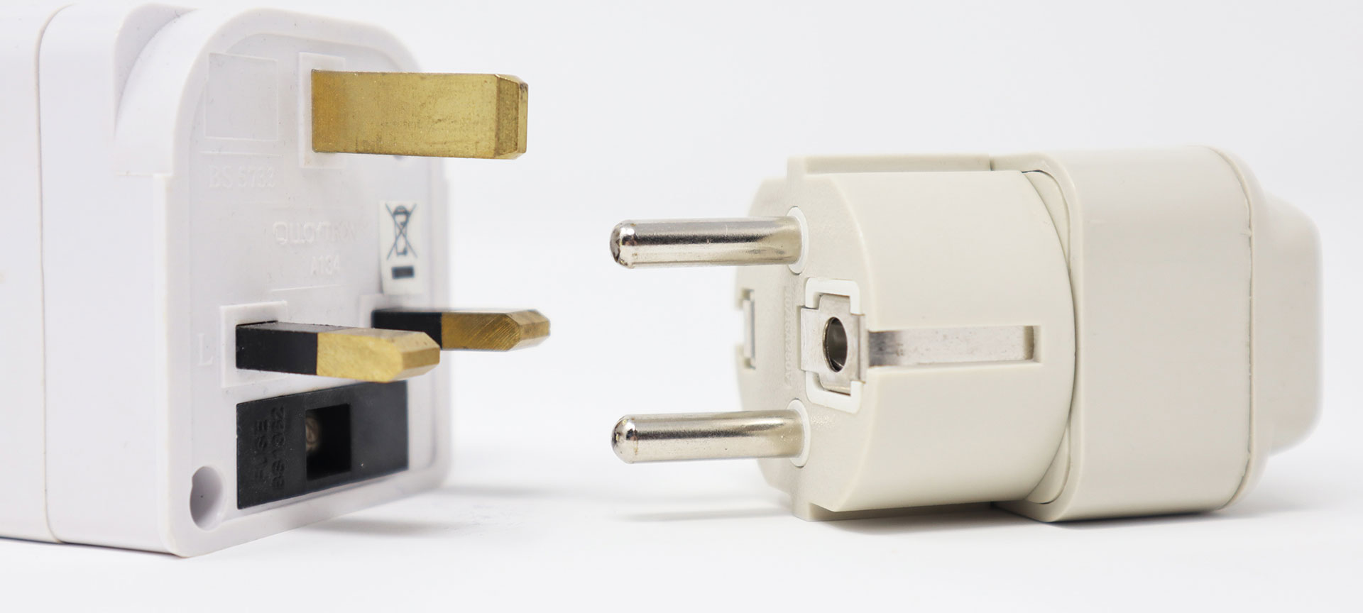 Compatibility with Spanish plugs. Adapters | spain.info