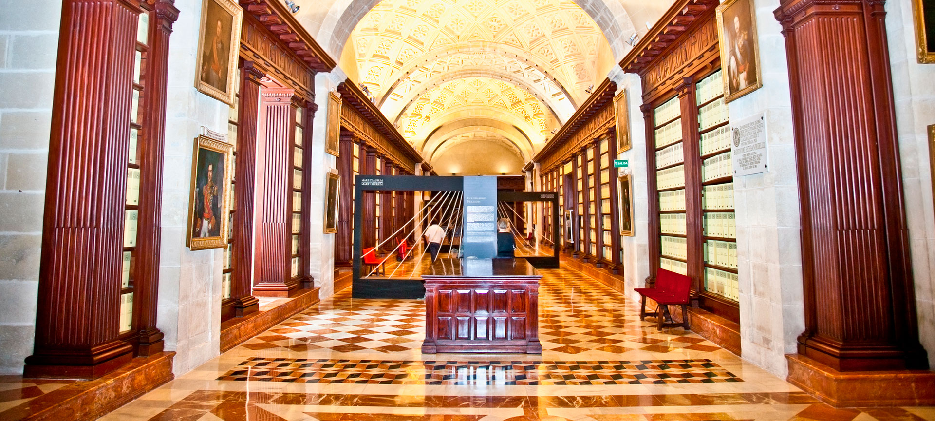 Archivio Generale delle Indie. Siviglia Archivio Generale delle Indie. Siviglia