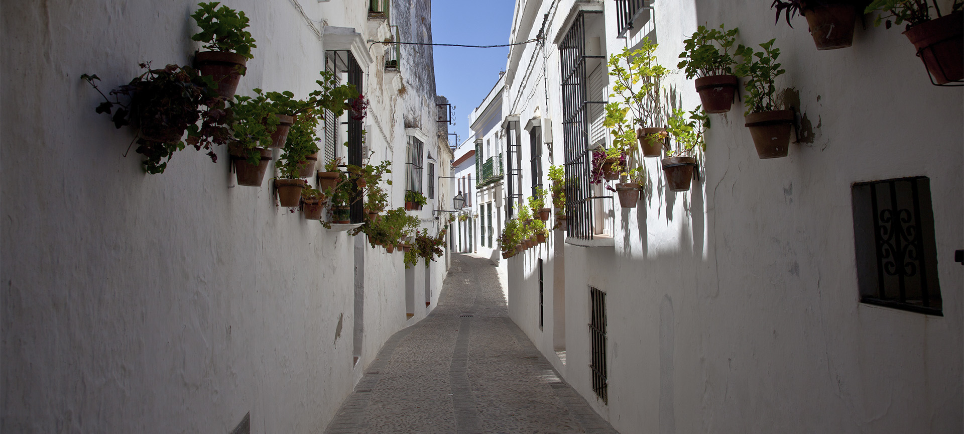 Straße in Arcos de la Frontera (Cádiz, Andalusien)