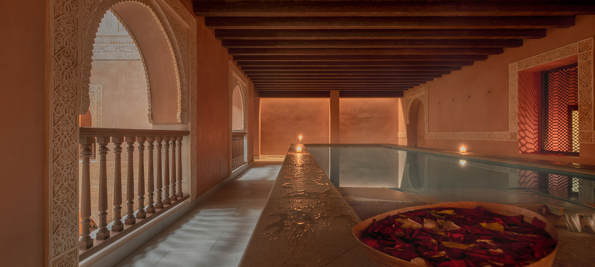Wnętrze łaźni arabskich Hammam Al Ándalus Malaga Wnętrze łaźni arabskich Hammam Al Ándalus Malaga