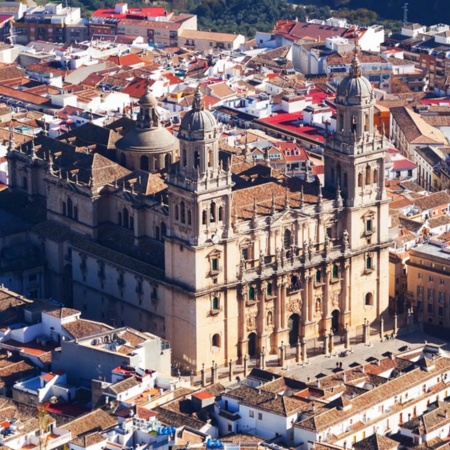 Veduta aerea della cattedrale di Jaén (Andalusia)