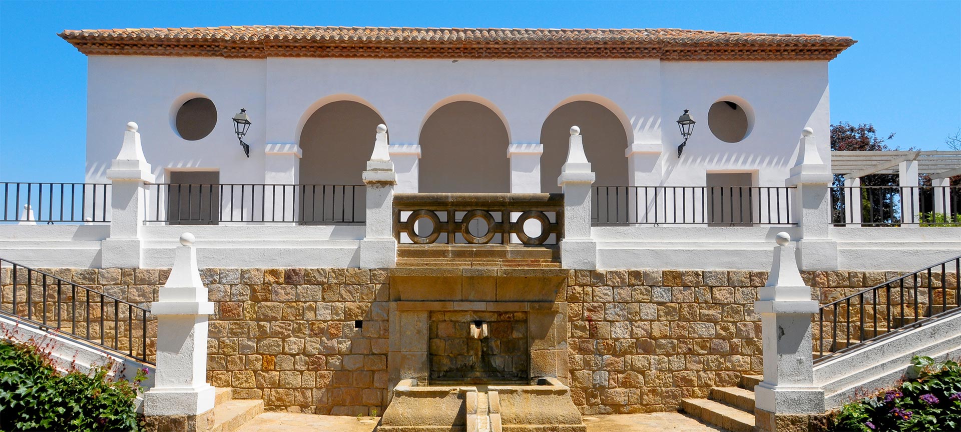 Cortijo andaluz. Cortijo andaluz.