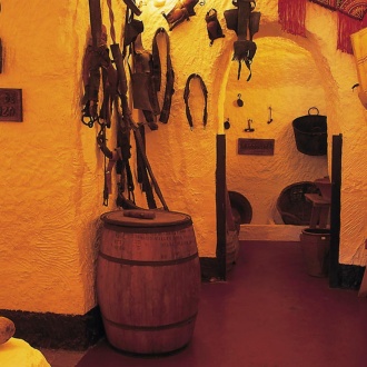 Пещера-музей народных обычаев в Гуадиксе