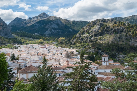 Vue panoramique de Grazalema, dans la province de Cadix (Andalousie)
