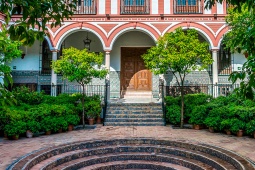 Los Venerables Hospital