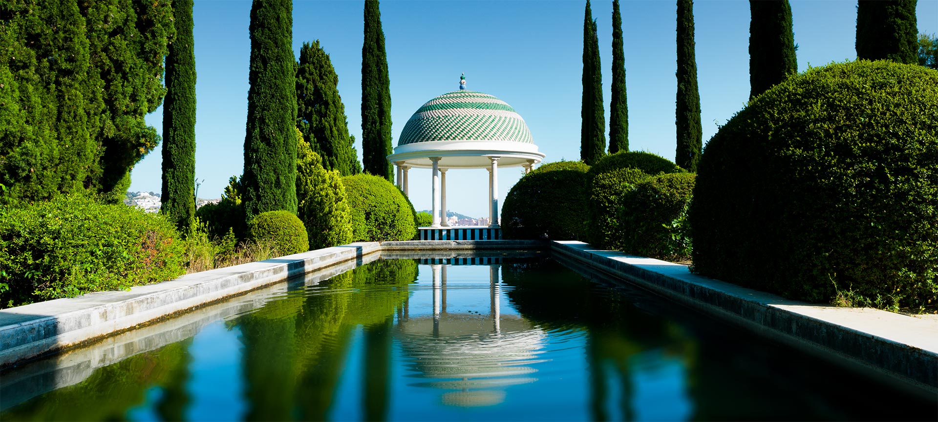 https://www.spain.info/export/sites/segtur/.content/imagenes/cabeceras-grandes/andalucia/jardin-botanico-historico-concepcion-s735584851.jpg