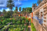 セビージャのレアル・アルカサルの庭園
