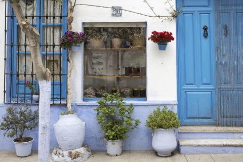 Eine Straße in Lanjarón (Granada, Andalusien)