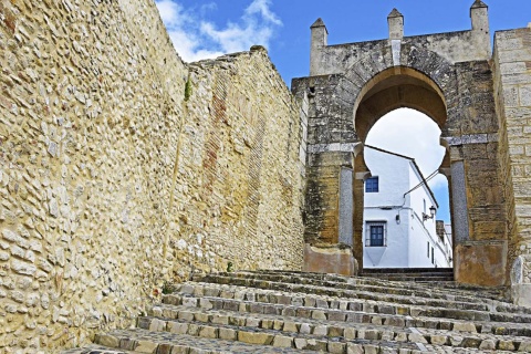 Arc arabe à Medina Sidonia (province de Cadix, Andalousie)