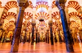 Salle des colonnes de la mosquée-cathédrale de Cordoue
