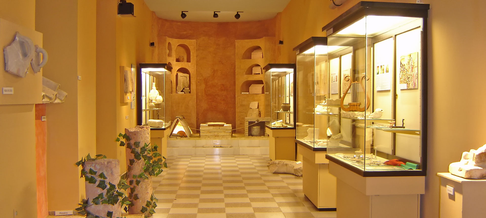 Museum of Montilla, Córdoba. Gallery III Museum of Montilla, Córdoba. Gallery III
