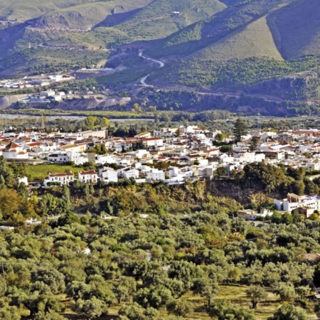 Panorâmica de Orgiva, em Granada (Andaluzia)