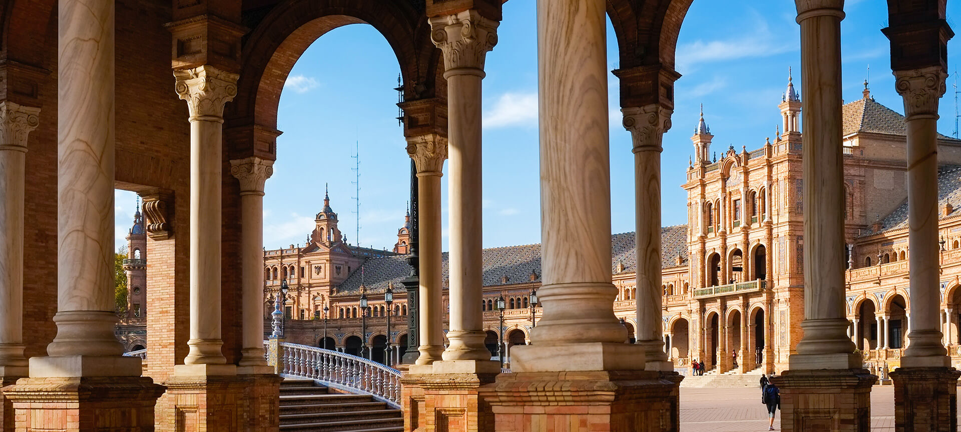 セビリアのスペイン広場。歴史と情報 | spain.info