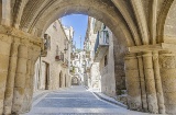 Jedna z ulic w centrum Calaceite (Teruel, Aragonia)
