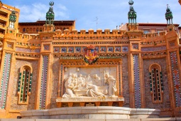 Escalier menant à la Fontaine des Amoureux à Teruel, Aragon